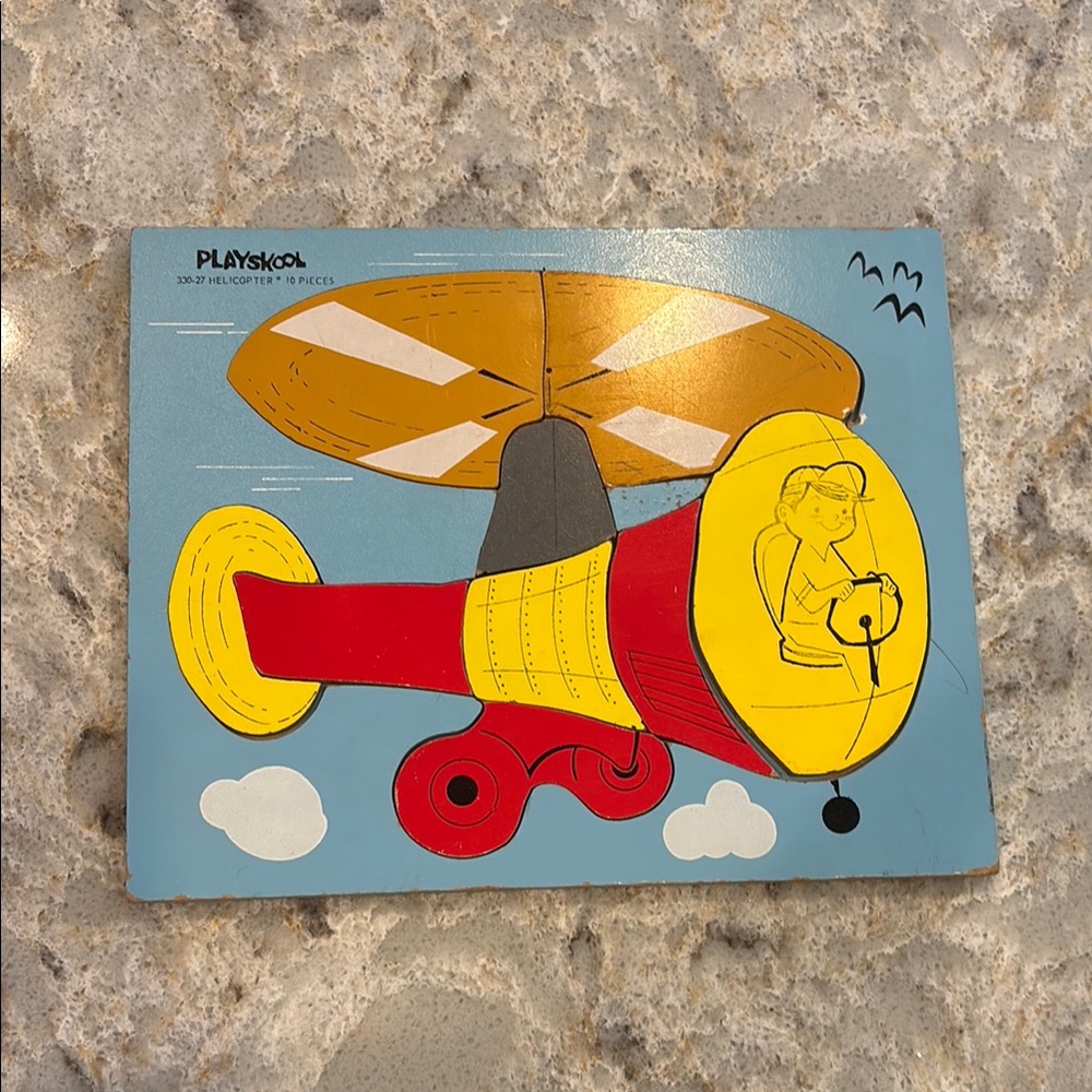 Playskool 330-27 Helicopter 10 Piece puzzle in Red and Yellow.